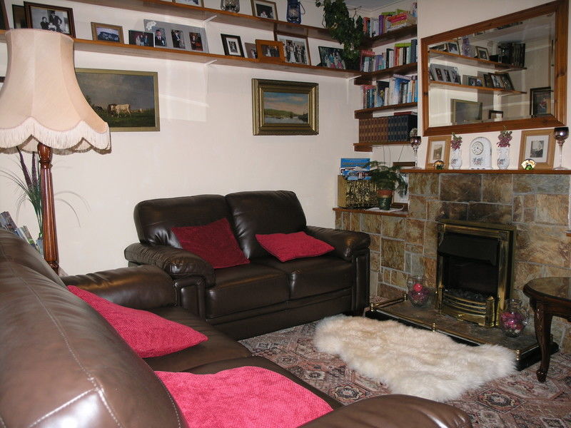 Moriartys Farmhouse Ventry Extérieur photo