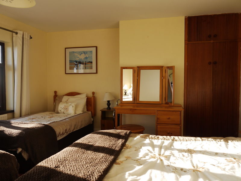 Moriartys Farmhouse Ventry Extérieur photo