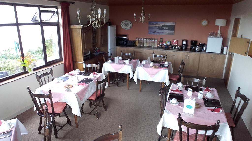 Moriartys Farmhouse Ventry Extérieur photo
