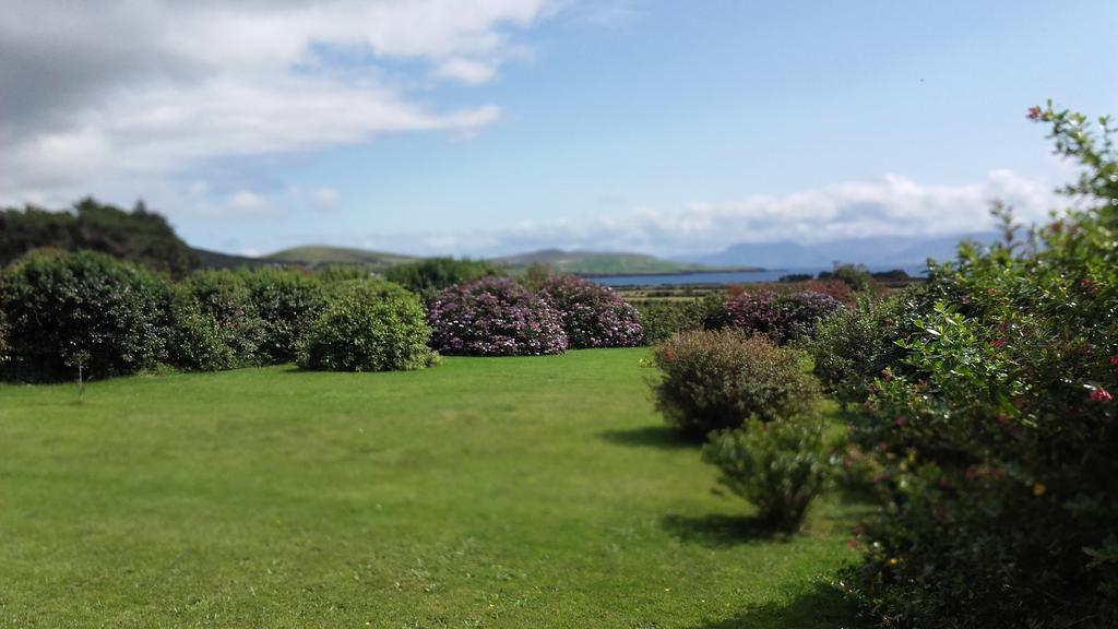 Moriartys Farmhouse Ventry Extérieur photo